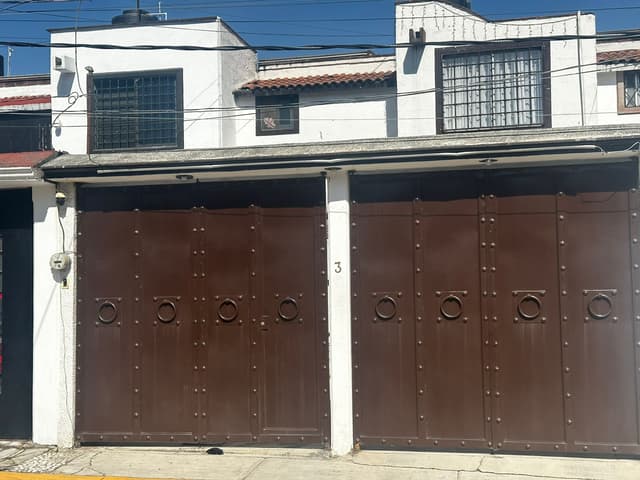 Casa en venta en La Gloria 3 Recámaras
