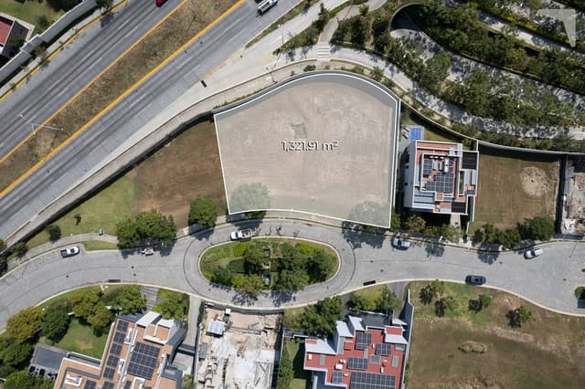 Terreno en venta en Las Lomas Club de Golf
