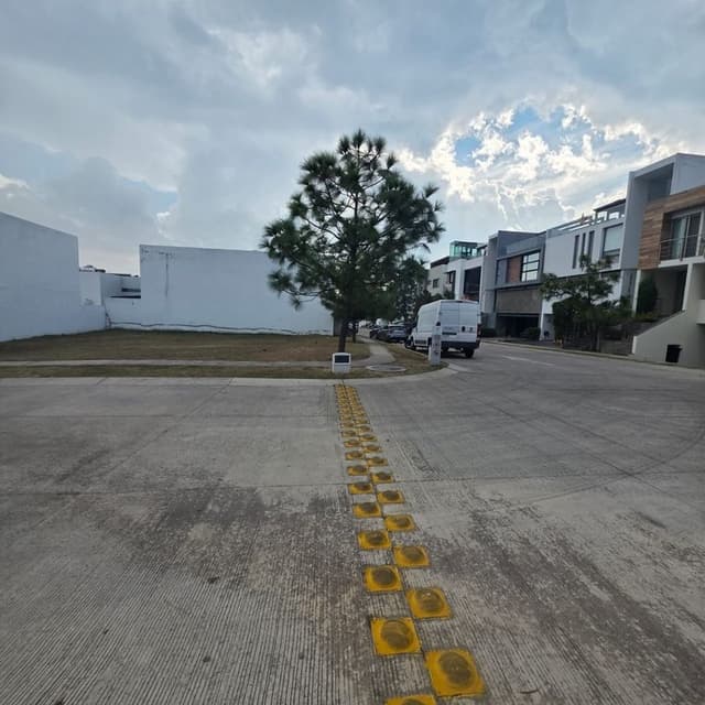 Terreno en venta en Colinas Virreyes
