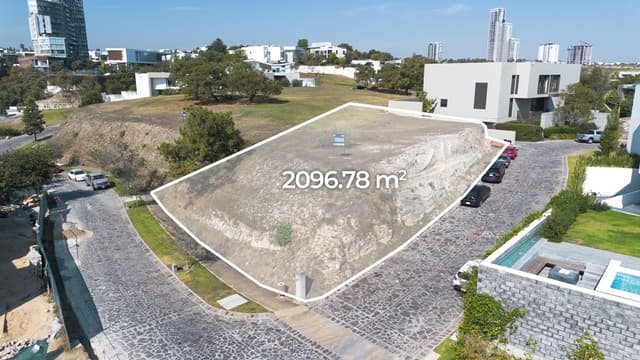 Terreno en venta en Bosques de las Lomas