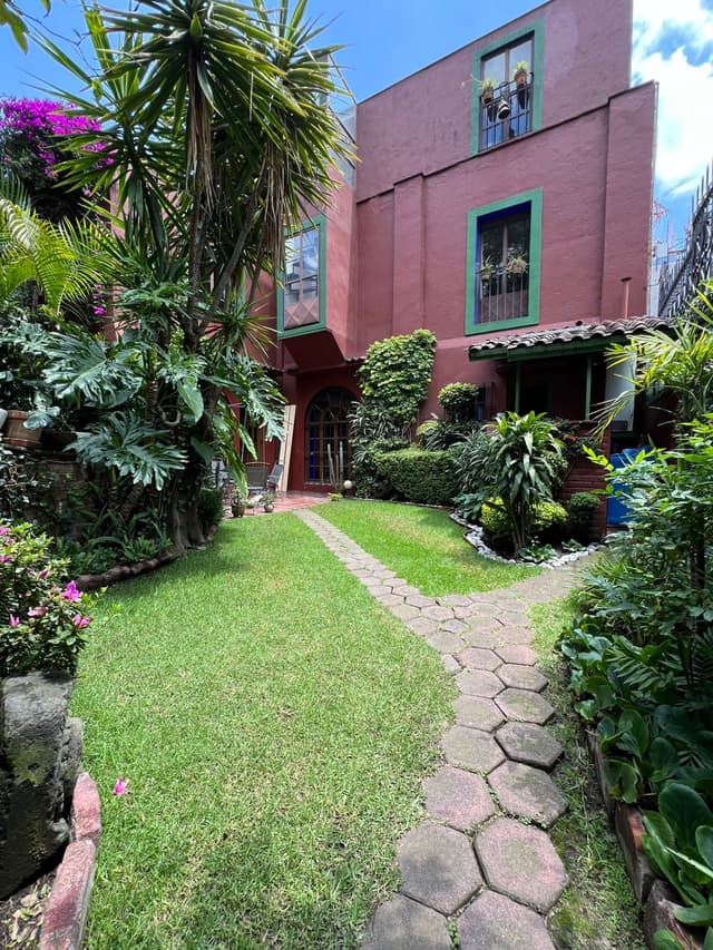 Casa en venta en Barrio Santa Catarina 4 Recámaras