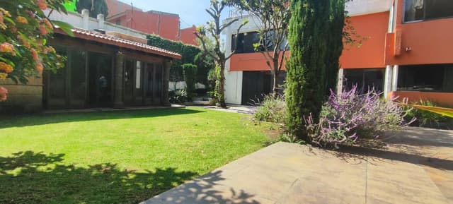Casa en venta en Del Valle Sur