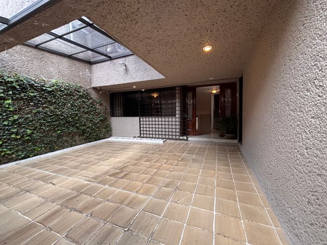Casa en venta lomas de Tecamachalco calle cerrada