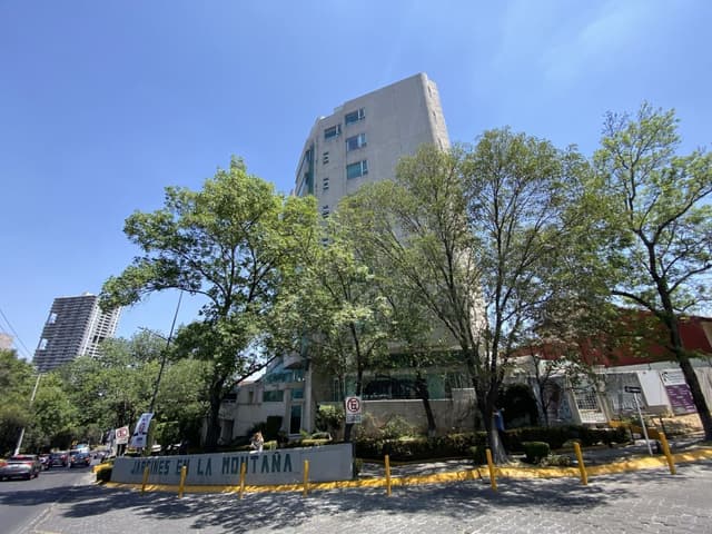 DEPARTAMENTO EN VENTA EN JARDINES EN LA MONTAÑA CON ESPACIOS AMPLIOS Y ESPECTACULARES VISTAS
