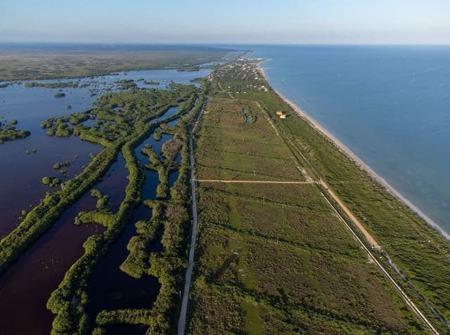 Terrenos en venta en Sisal pueblo mágico, Yucatán con amenidades