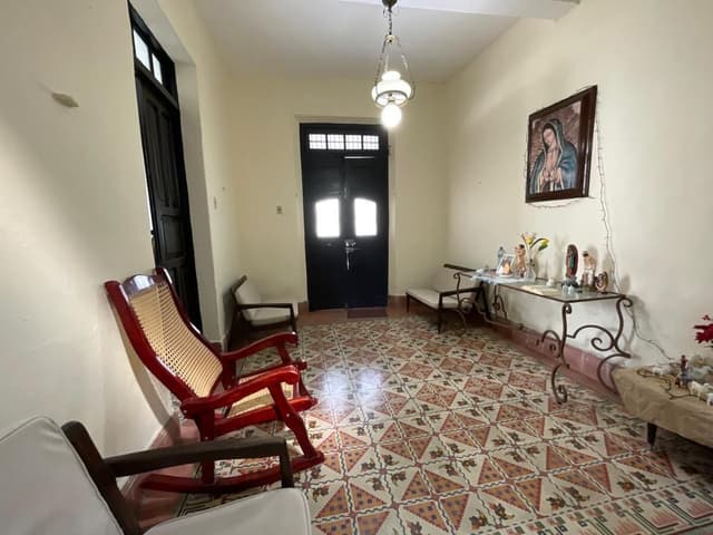 Venta de casa de una planta con piscina en el Centro de Mérida