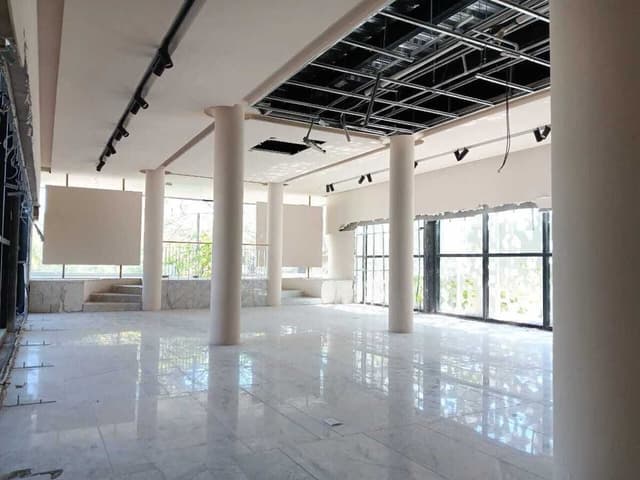 Renta de Local comercial de 223.85 m2 en Itzimná