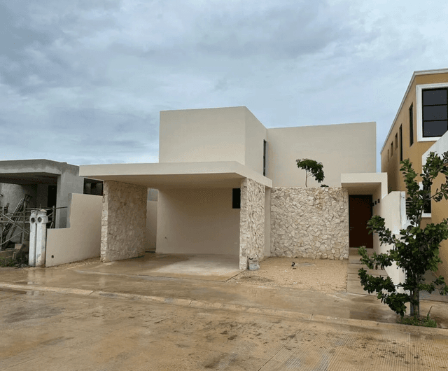 Venta de Casa 3 Habitaciones en Privada Conkal