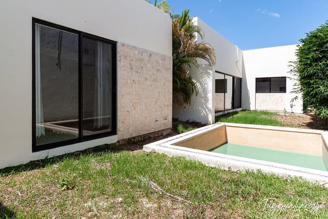 Casa en venta en Pueblo Conkal 3 Recámaras