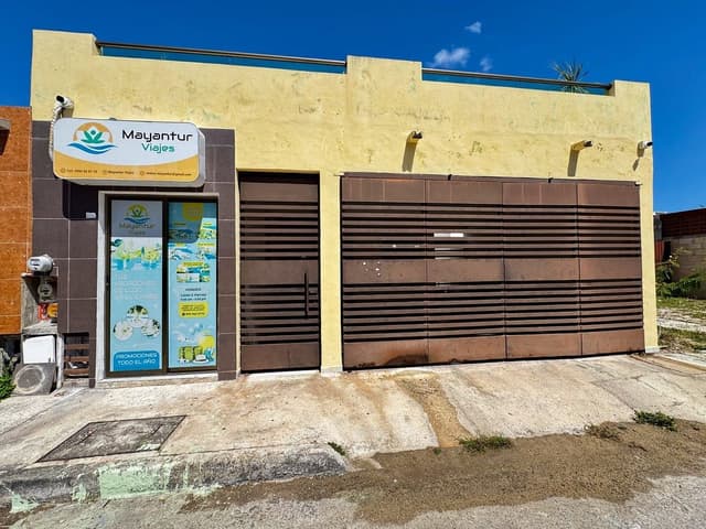 Casa en venta en Fraccionamiento Los Héroes 3 Recámaras