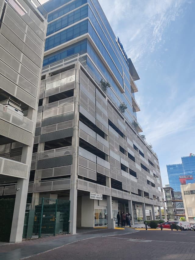 OFICINA EN VENTA CON INQUILINO LISTA PARA ESCRITURAR CENTRO SUR DENTRO DE CORPORATIVO