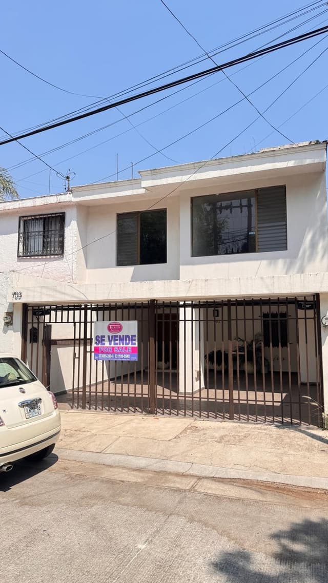 Casa en venta en Monraz 2 Recámaras