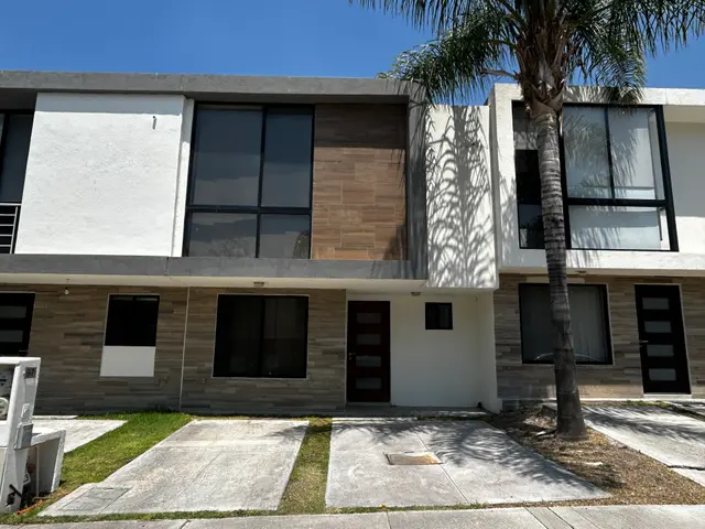 Casa En Condominio en renta en Fraccionamiento Residencial El Refugio 3 Recámaras