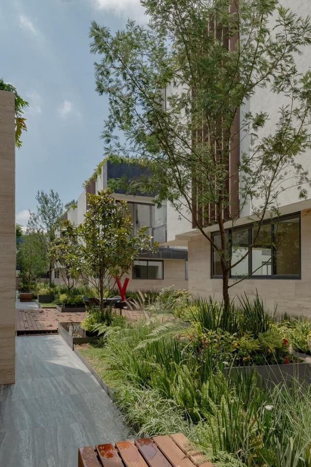 CUAJIMALPA PROYECTO DE CASAS AAA CON ACABADOS DE LUJO U ÁREAS COMUNES AAA