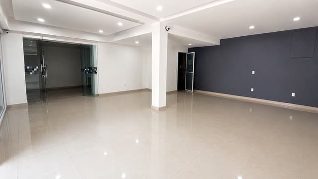 Renta Local Comercial Del Valle Centro