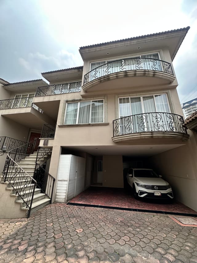 VENTA de Casa en Privada Cerro Viejo Interlomas