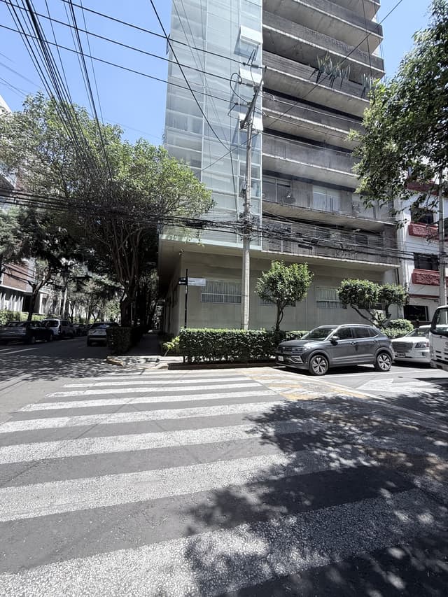EXCELENTE DEPARTAMENTO EN VENTA EN NAPOLES