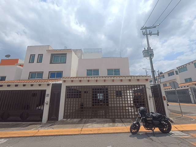 Casa en venta en Fraccionamiento Bonanza, Metepec