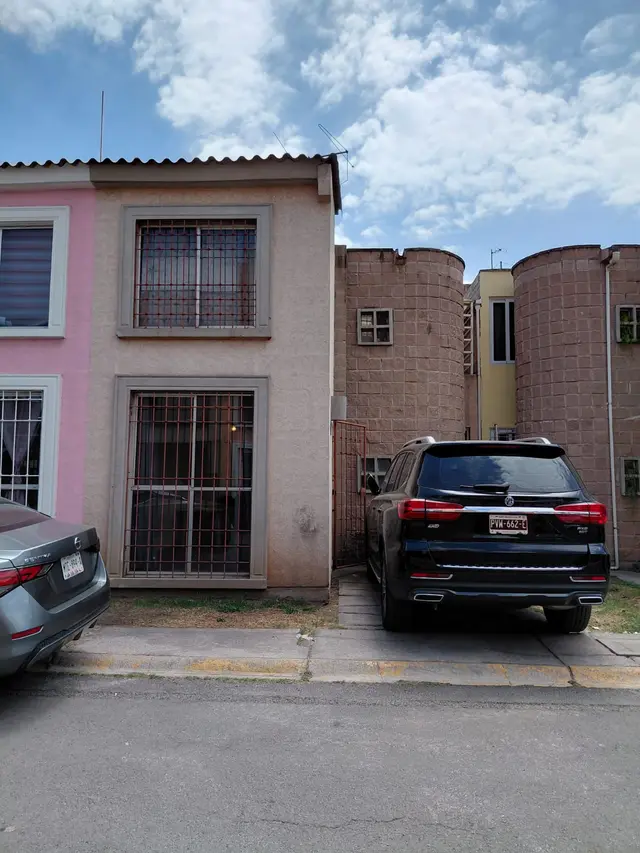 Hermosa Casa En Venta En Chicoloapan, Edo. Méx. | Zona Tranquila Y Segura