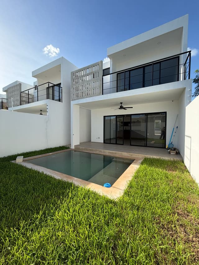 Venta de casa en Dzitya con alberca