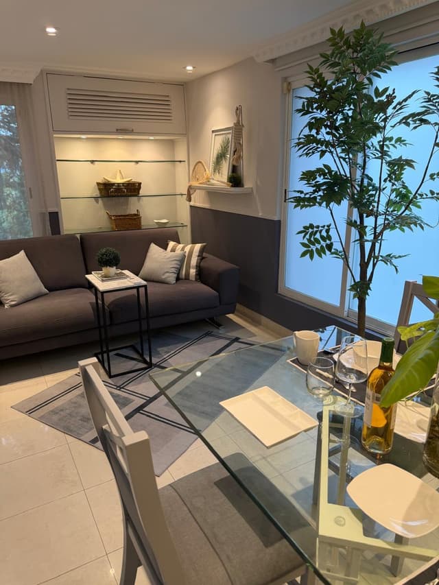 Renta Departamento Amueblado 2 recámaras Cancún SM 20 Centro