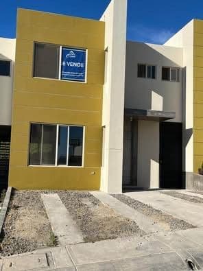 casa en venta en privada karana