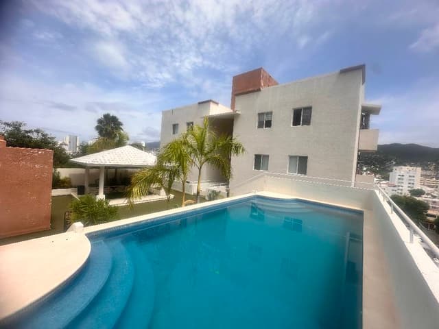 Depto en Costa azul (parte baja)