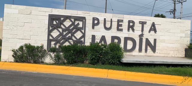 Puerta Jardin CASA EN RENTA Apodaca NL