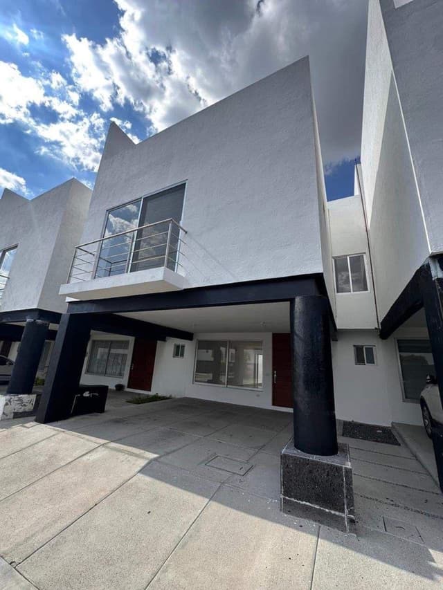 VENTA casa - Rincón del Ángel, Juriquilla