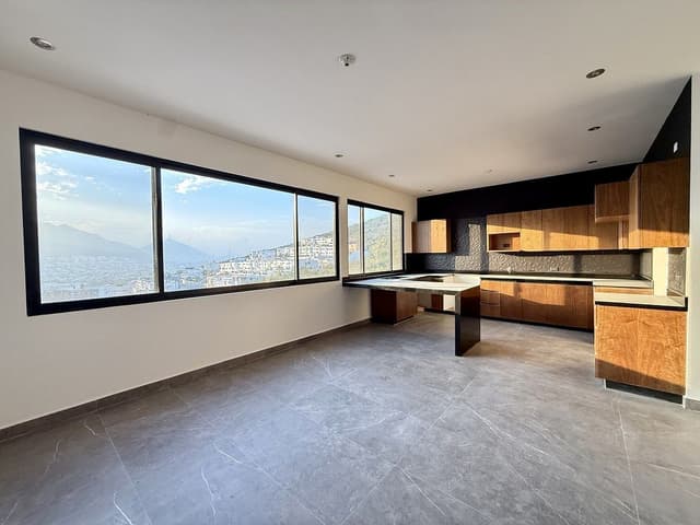 CASA NUEVA EN RENTA Lomas Del Vergel