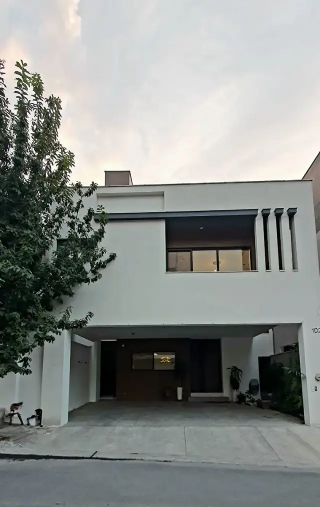 Casa en Renta en Porto Cumbres, García, Nuevo León