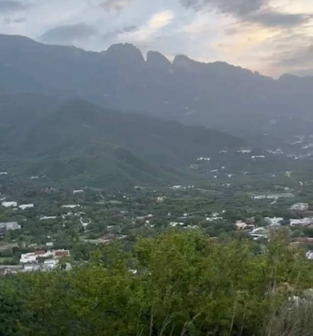 Terreno en Venta en Jardines de San Agustin, San Pedro Garza García, Nuevo León