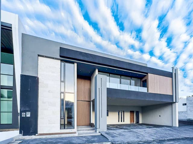 Casa en Venta en Bosques de las Misiones Sector Reserva, Santiago, Nuevo León