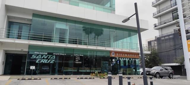 Local en Renta en Del Valle, San Pedro Garza García, Nuevo León