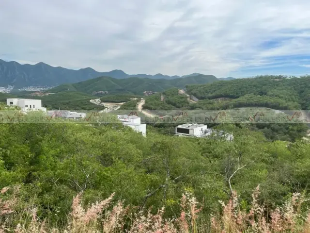 Terreno en Venta en Sierra Alta, Monterrey, Nuevo León