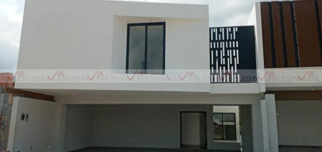 Casa en Venta en El Barro, Monterrey, Nuevo León