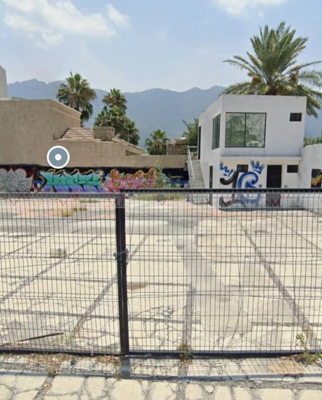 Terreno en Venta en Zona de Los Callejones, San Pedro Garza García, Nuevo León