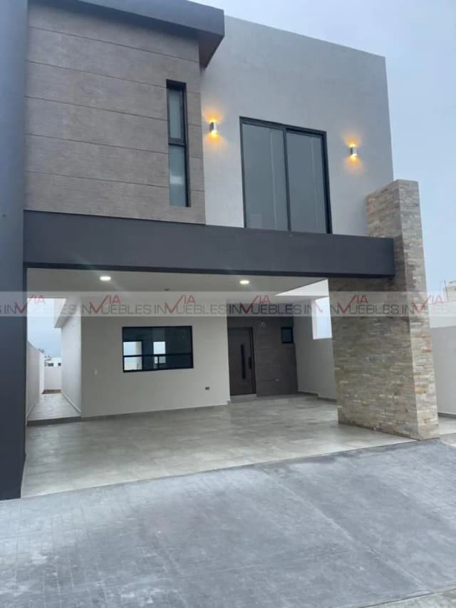 Casa en Venta en Pedregal de Santiago, Santiago, Nuevo León