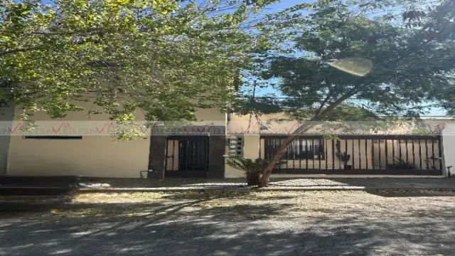 Casa en Renta en Deportivo Obispado, Monterrey, Nuevo León