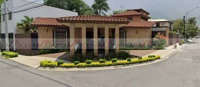 Casa en Venta en Bosques del Valle, San Pedro Garza García, Nuevo León