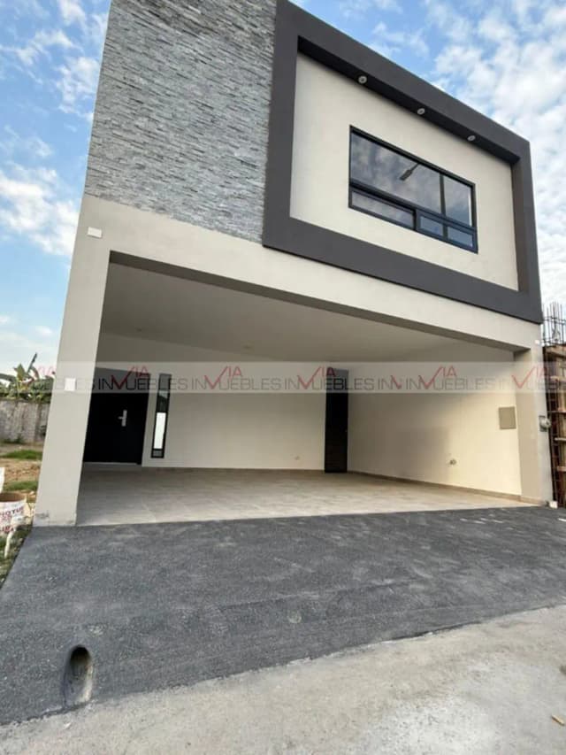 Casa en Venta en Altares Residencial, Santiago, Nuevo León