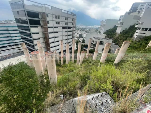 Terreno en Venta en Lomas de Montecristo, Monterrey, Nuevo León