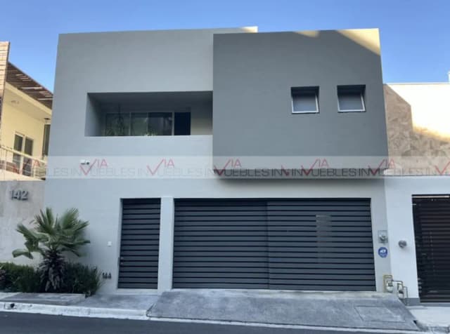 Casa en Venta en Satélite Acueducto Séptimo Sector, Monterrey, Nuevo León