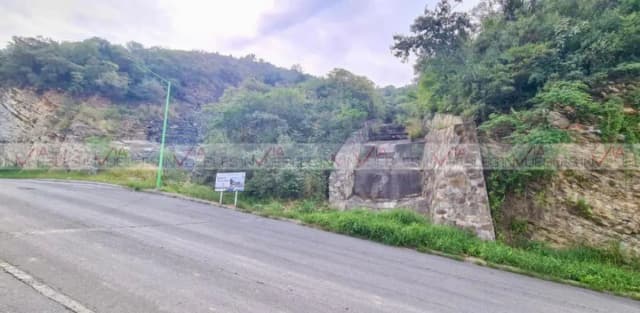 Terreno en Venta en Contry Sol, Guadalupe, Nuevo León