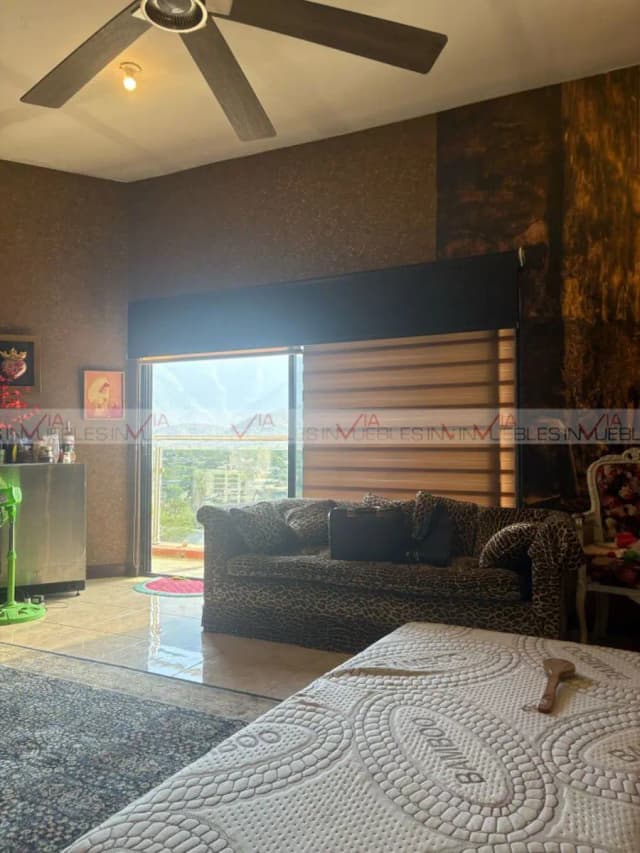 Casa en Venta en Bosques de las Lomas, Santiago, Nuevo León