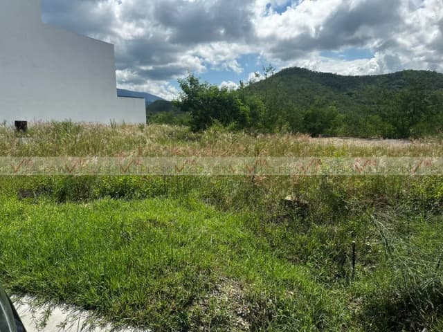 Terreno en Venta en Villa Rosario, Santiago, Nuevo León