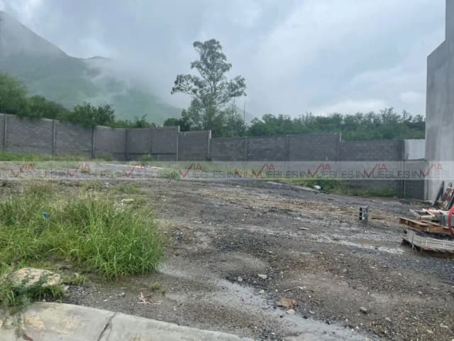 Terreno en Venta en Los Cristales, Monterrey, Nuevo León