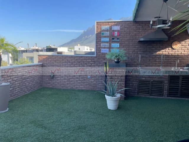 Casa en Venta en Ayuccá, García, Nuevo León