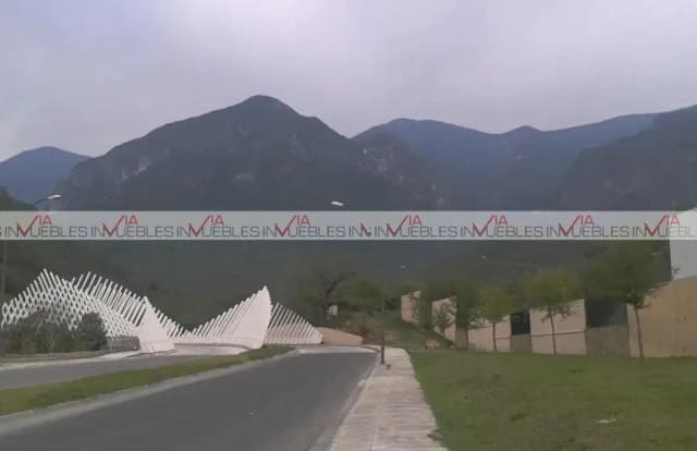 Terreno en Venta en Sierra Alta, Monterrey, Nuevo León