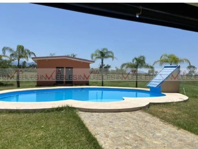 Casa en Venta en Congregación Calles, Montemorelos, Nuevo León